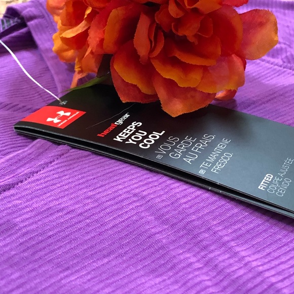 Under Armour Women's Tech Twist V-Neck - Picture 3 of 4